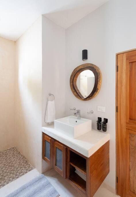 Villa La Sultana: Amazing New House With Pool And Bikes Included. Valladolid  Esterno foto